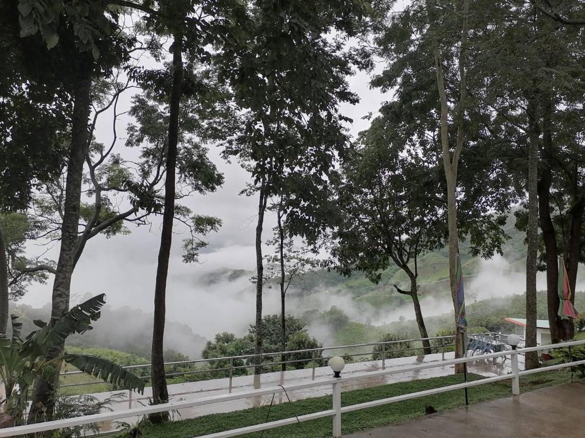 Ban Chomdoi Resort Phatang Ban Pha Tang エクステリア 写真